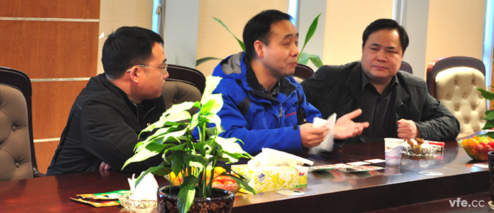 全国电磁计量技术委员会邵海明秘书长在湖南省计量检测研究院李庆先副院长的陪同下，莅临银河电气指导工作